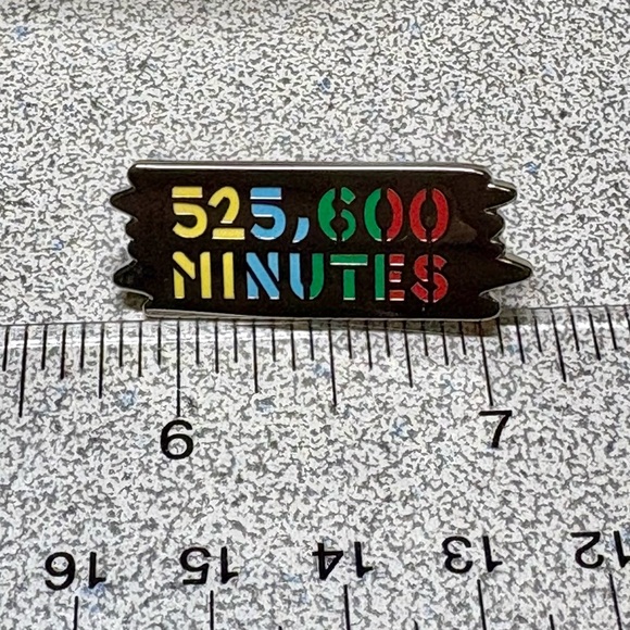 RENT THE MUSICAL Colorful 525,600 Minutes Pin - Picture 2 of 3